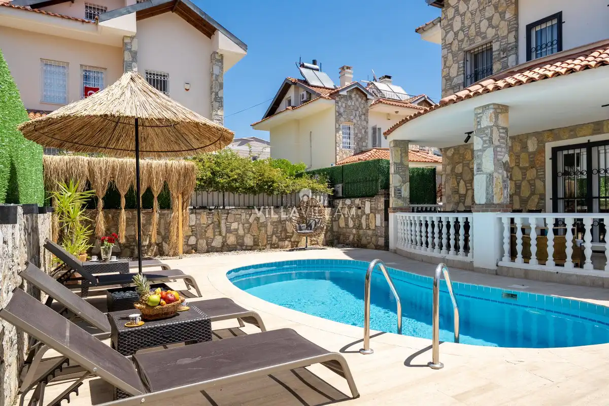 Villa Astürk 4 — 3